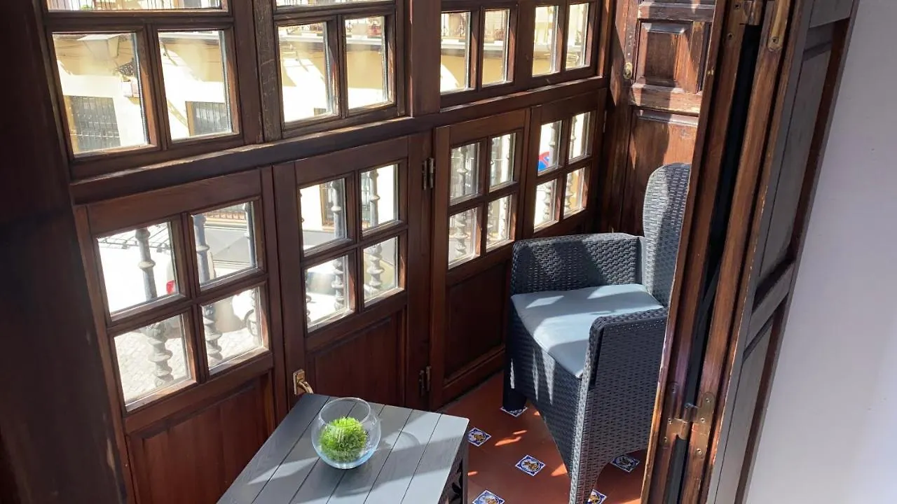 Hostal Puerta Carmona إشبيلية بيت ضيافة